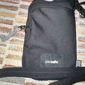 Pack safe travel wallet RFID